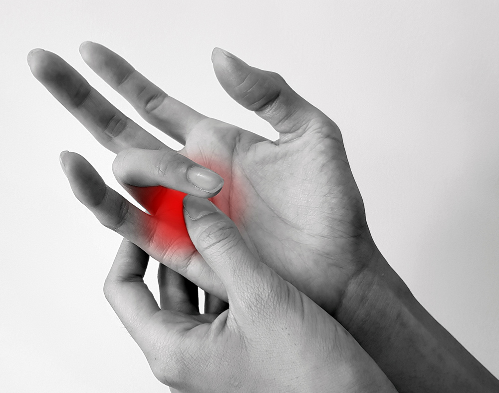 trigger finger treatment, finger locking, hand pain